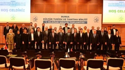 Güven tazeleyen Bursa Kültür Turizm ve Tanıtma Birliği Başkanı Oktay