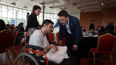 Bursa Büyükşehir Belediyesi tarafından düzenlenen ‘Engelsiz Bursa Buluşması’nda, özel gereksinimli
