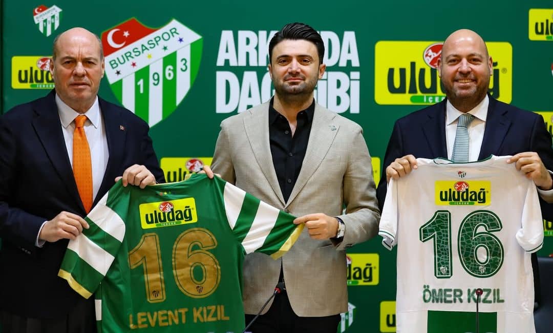 Bursaspor, Uludağ İçecek ile iş birliğini devam ettirdi. Özlüce İbrahim
