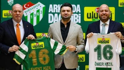 Bursaspor, Uludağ İçecek ile iş birliğini devam ettirdi. Özlüce İbrahim