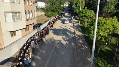 Bursa'nın İnegöl ilçesine bağlı kırsal Cerrah Mahallesi'nde 60 yıldır süren